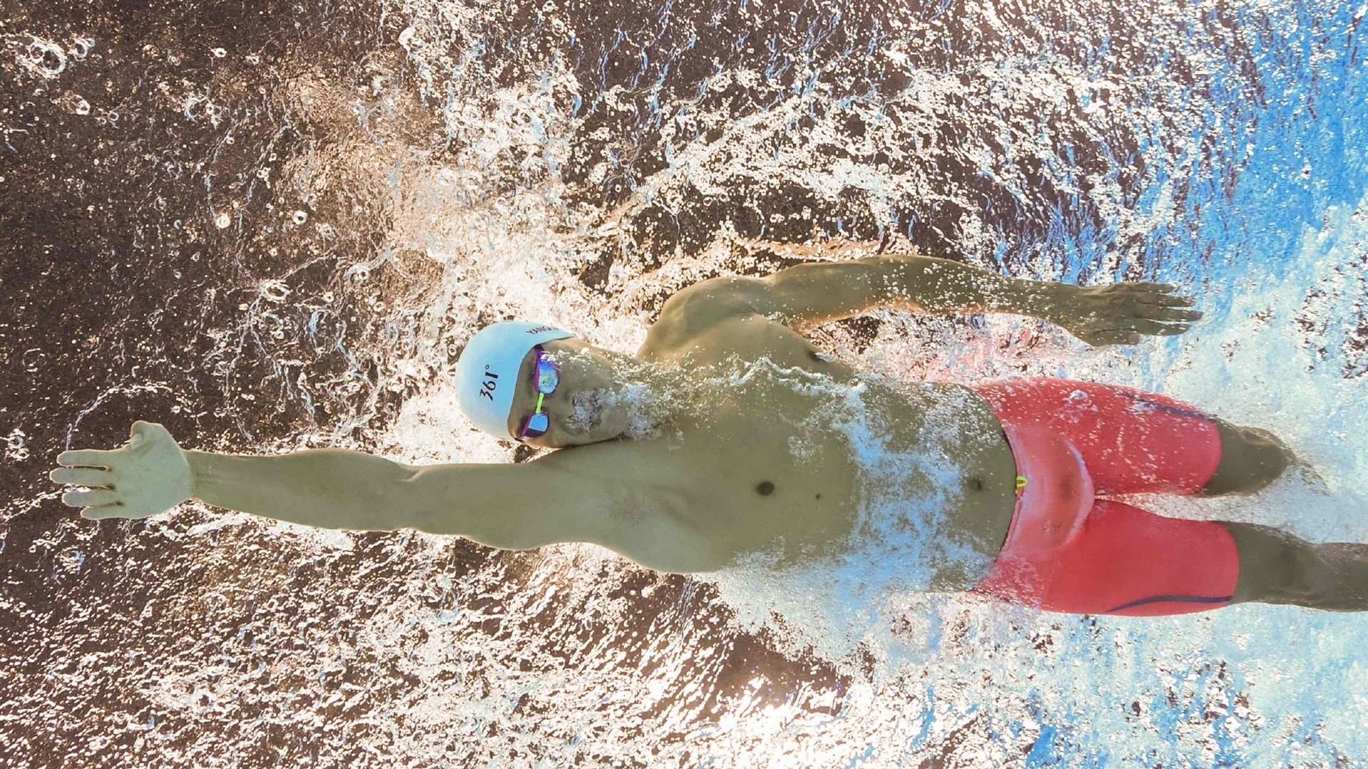 星空体育在线-辽宁队士气高涨冲击总冠军意愿强烈,辽宁队全队